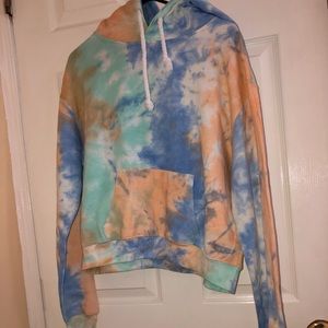 Women’s tie dye hoodie